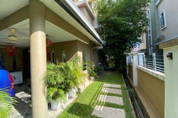 Changkat Kiara Surya