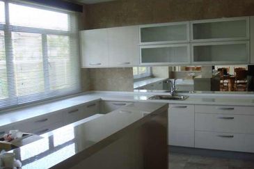 Changkat Kiara Surya