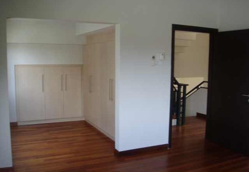 Changkat Kiara Surya