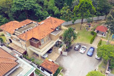 D Villa Botany, Kota Damansara