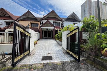 Bandar Menjalara (Desa Seri Mahkota)