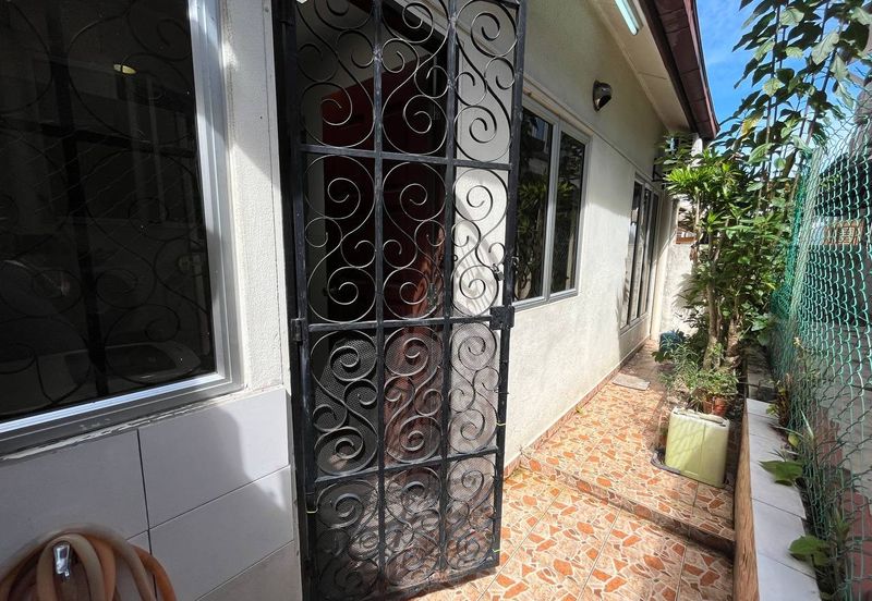 Bandar Menjalara (Desa Seri Mahkota)