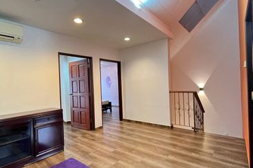 Bandar Menjalara (Desa Seri Mahkota)