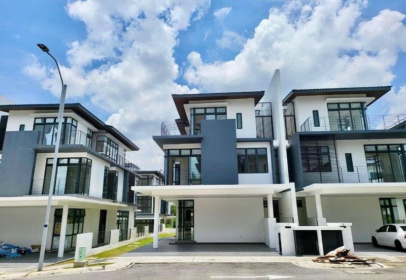 Senna Residence Presint 12