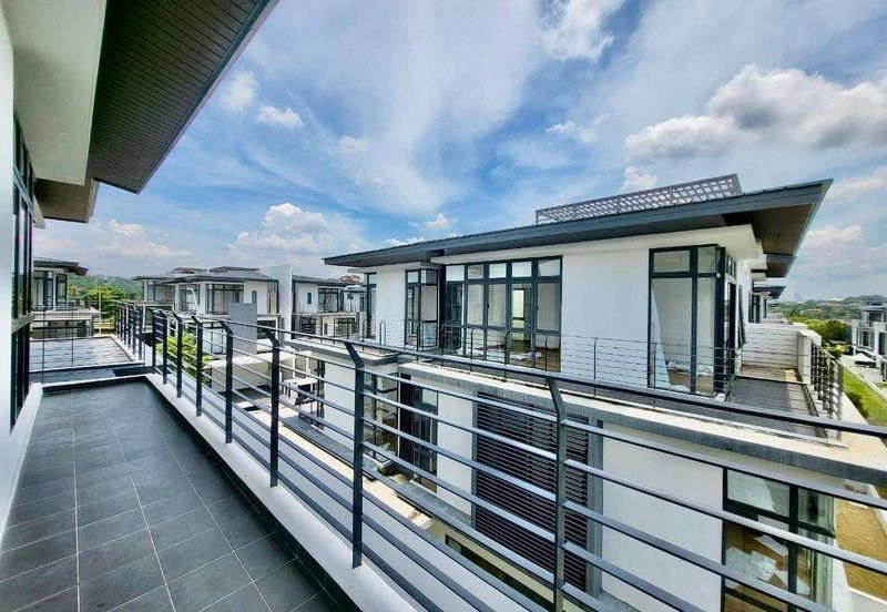 Senna Residence Presint 12