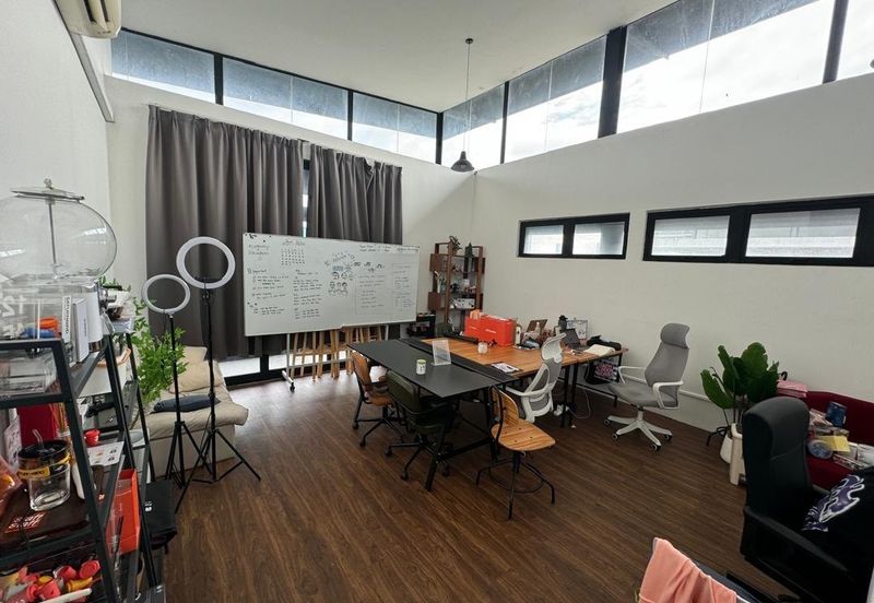 i32 Puchong Industrial Park