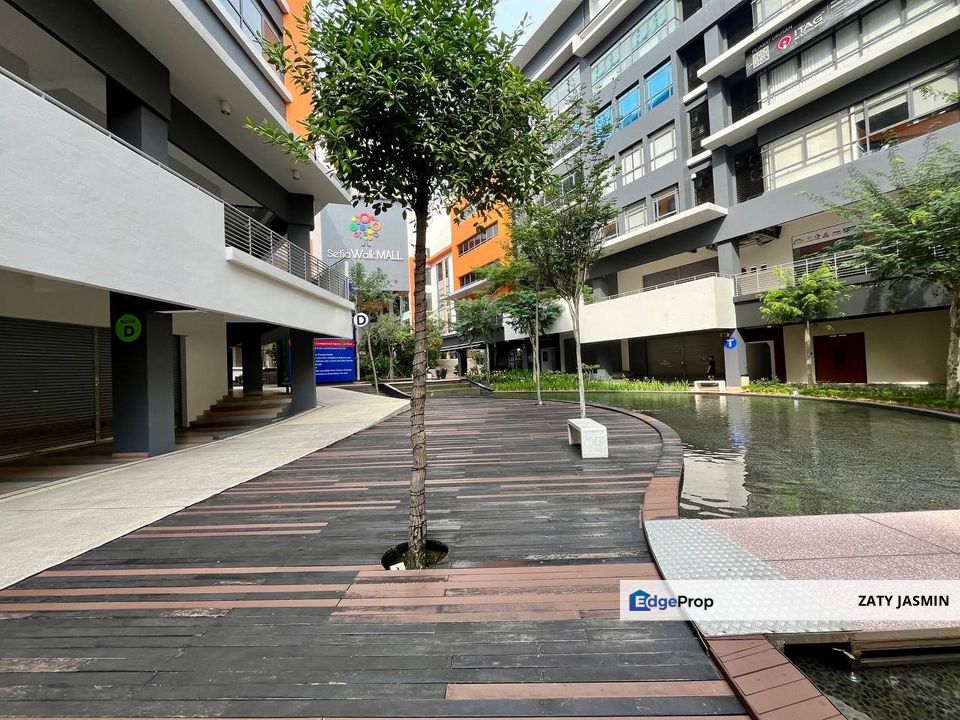 Setiawalk Puchong Retail-Office BLOCK D (Facing Fountain with Lift) FOR SALE, Selangor, Puchong