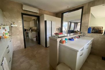 Changkat Kiara Surya