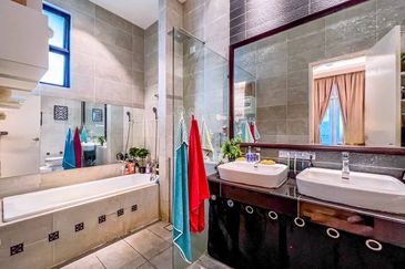 Tenderfields @ Eco Majestic