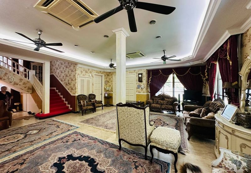 FACING OPEN Renovated Well Kept Two Storey Bungalow with Huge Land Area, Ara Damansara