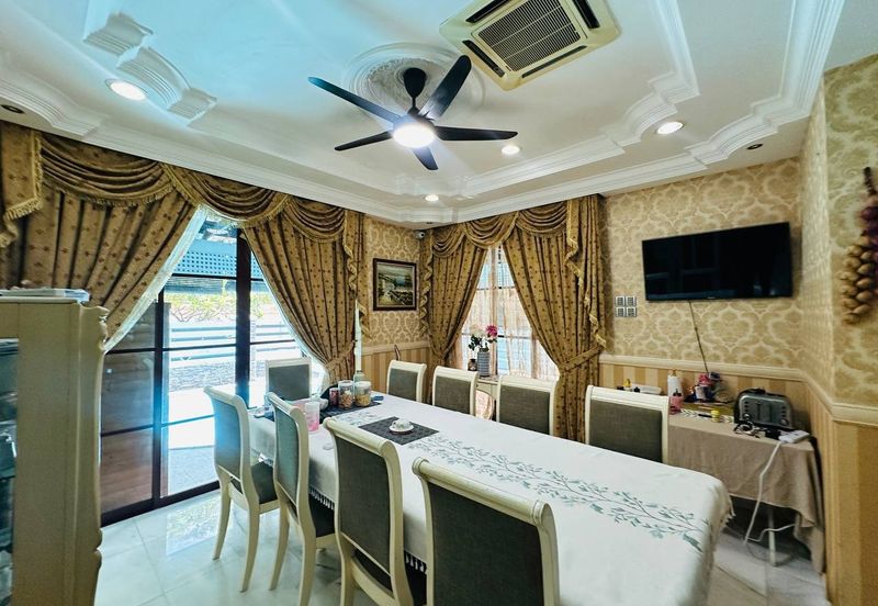 FACING OPEN Renovated Well Kept Two Storey Bungalow with Huge Land Area, Ara Damansara