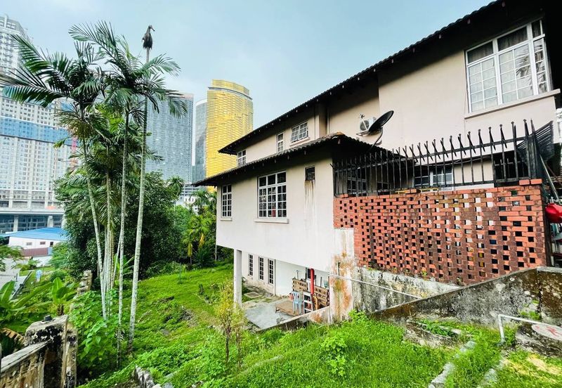 Kampung Bukit Lanjan