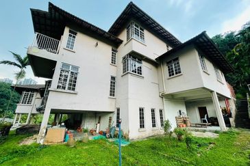 Kampung Bukit Lanjan