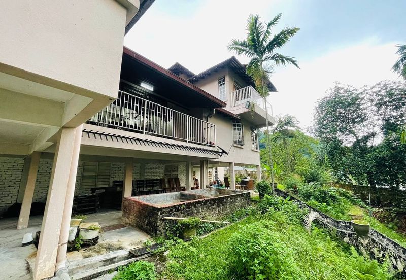 Kampung Bukit Lanjan