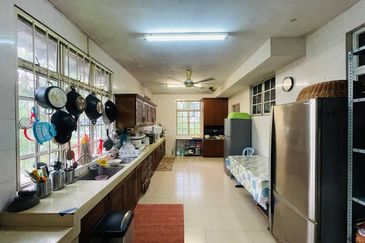 Kampung Bukit Lanjan