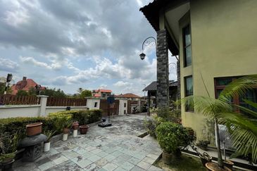 Seksyen 8, Shah Alam