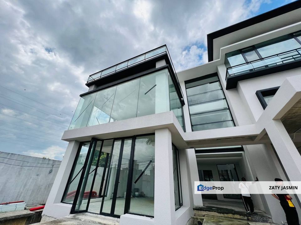 Section 14 Bungalow 3 Storey Modern Design at Petaling Jaya FOR SALE, Selangor, Petaling Jaya