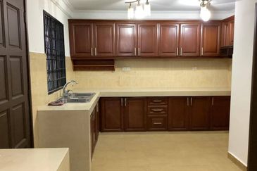 Taman Setiawangsa Double Storey Terrace (20x90) Setiawangsa KL FOR SALE