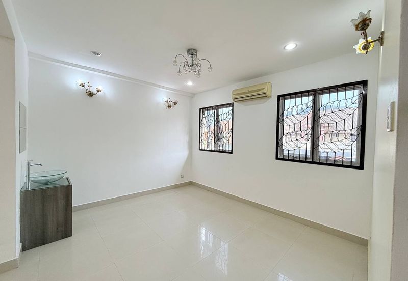 Taman Setiawangsa 2.5 Storey Terrace (22x70) (NEWLY REFURBISHED) Setiawangsa KL FOR SALE 