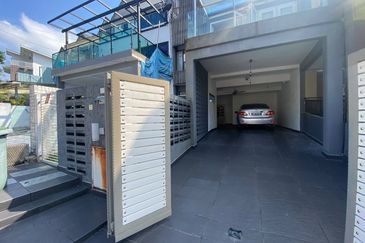 Taman Bukit Setiawangsa 2.5 Storey Terrace (22x70) Setiawangsa KL FOR SALE