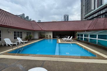 16 U-Thant Condominium Two Storey Duplex Taman U-Thant FOR RENT !