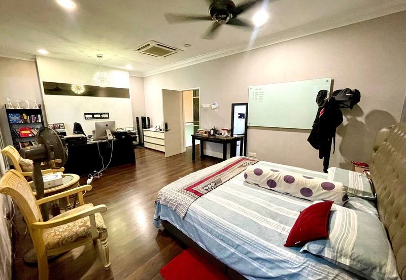 CYPRUS 2.5 Storey Superlink Terrace USJ Heights Subang Jaya FOR SALE