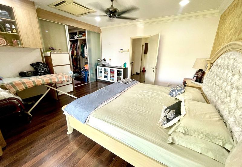 CYPRUS 2.5 Storey Superlink Terrace USJ Heights Subang Jaya FOR SALE