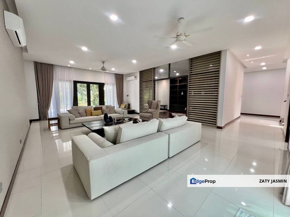 Glenhill Saujana Stunning Bungalow 2.5 Storey Seksyen U1, Shah Alam FOR SALE, Selangor, Saujana 