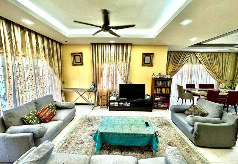 Near Playground! CORNER LOT 2 Storey Superlink Jalan Jeriji Bukit Jelutong 