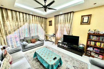 Near Playground! CORNER LOT 2 Storey Superlink Jalan Jeriji Bukit Jelutong 