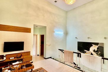 Near Playground! CORNER LOT 2 Storey Superlink Jalan Jeriji Bukit Jelutong 