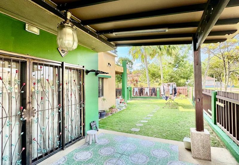 Near Playground! CORNER LOT 2 Storey Superlink Jalan Jeriji Bukit Jelutong 