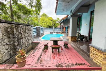 Ara Damansara FACING OPEN Spacious Land of CORNER LOT Two Storey Bungalow FOR SALE