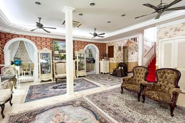 Ara Damansara FACING OPEN Spacious Land of CORNER LOT Two Storey Bungalow FOR SALE