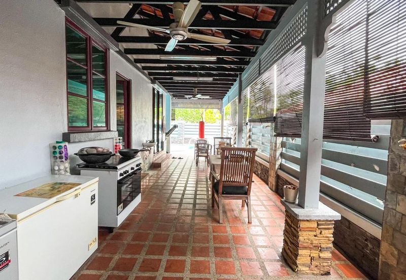 Ara Damansara FACING OPEN Spacious Land of CORNER LOT Two Storey Bungalow FOR SALE