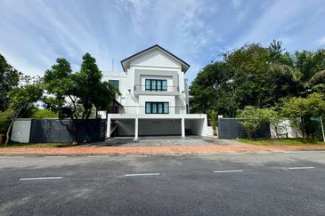 Glenhill Saujana