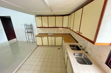 SS 3 Petaling Jaya Single Storey Old Bungalow FOR SALE