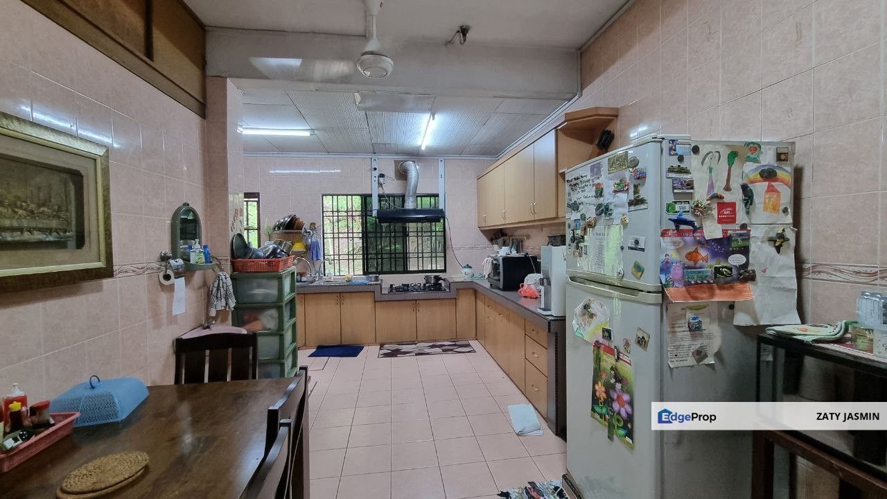 Taman Seputeh (Jalan Bukit Raja) Freehold Double Storey Terrace FOR SALE, Kuala Lumpur, Seputeh