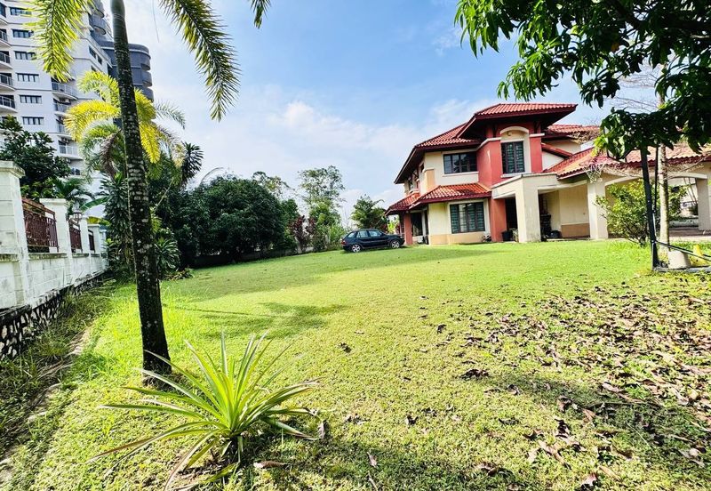 Ara Damansara PJ CORNER Huge Land Double Storey Bungalow FOR SALE