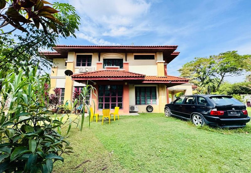 Ara Damansara PJ CORNER Huge Land Double Storey Bungalow FOR SALE