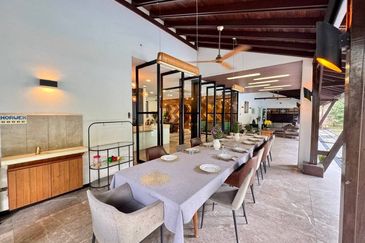 KGSAAS Golf Club, Seksyen 13