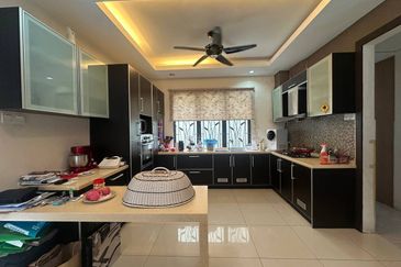 Cahaya SPK, Seksyen U9