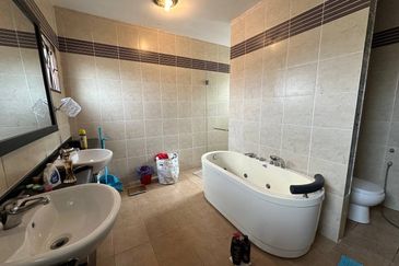 Cahaya SPK, Seksyen U9