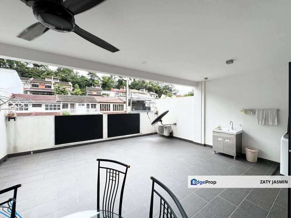 Medan Damansara Triple Storey Terrace House FOR SALE, Kuala Lumpur, Damansara