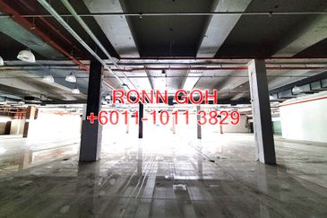 THE SUMMIT SUBANG USJ 1