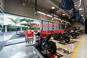 THE SUMMIT SUBANG USJ 1