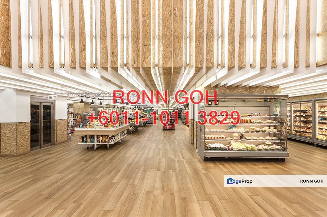 SUBANG JAYA : MEGA COMMERCIAL SHOWROOM (FOR RENT), Selangor, Subang Jaya