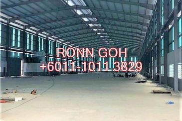 * SUBANG JAYA - 2.5 ACRES LAND WITH 60,000 SQFT BRAND NEW WAREHOUSE ( FOR SALE )  * 梳邦再也 - 2.5 英亩优质工业地带全新仓库 60,000 平方英尺（ 出售 ）