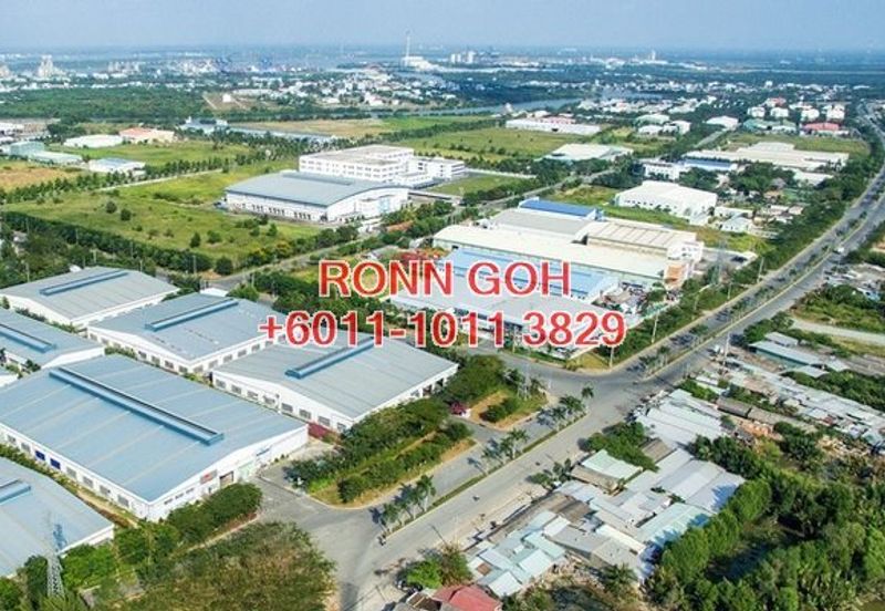 * SUBANG JAYA - 2.5 ACRES LAND ( FOR RENT : RM 15,000 )  * 梳邦再也 - 2.5 英亩优质土地（ 出租 : RM 15,000 ）