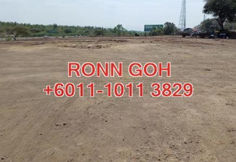 * BUKIT SUBANG /BUKIT CERAKAH : MAIN ROAD 2.7 ACRES LAND ( FOR RENT )  * 主干路边 2.7 英亩 平坦土地（ 出租 ）